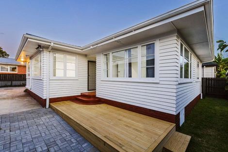 Photo of property in 45 Puriri Road, Manurewa, Auckland, 2102