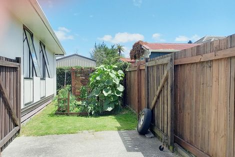 Photo of property in 10a Ross Road, Western Heights, Rotorua, 3015