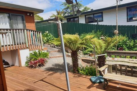 Photo of property in 32a Evans Road, Glen Eden, Auckland, 0602
