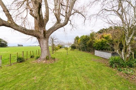 Photo of property in 1308 Rongotea Road, Kairanga, Palmerston North, 4475