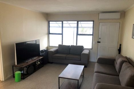 Photo of property in 1 Derwent Street, Morningside, Auckland, 1022