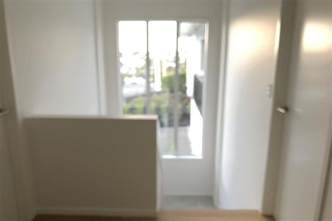 Photo of property in 1/50 Seaview Road, Castor Bay, Auckland, 0620