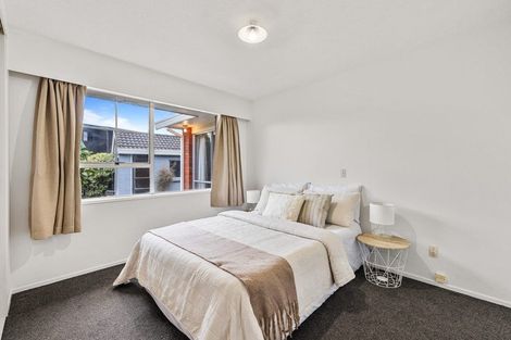 Photo of property in 1/28 Sawtell Place, Northcote, Christchurch, 8052