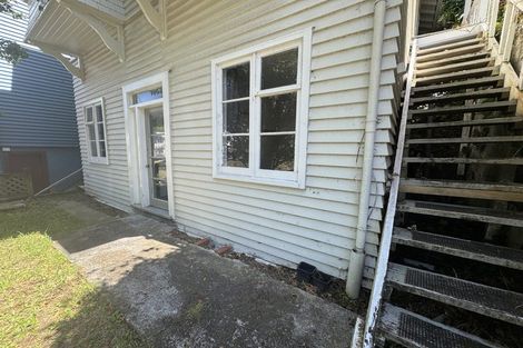 Photo of property in 35 Adams Terrace, Aro Valley, Wellington, 6021