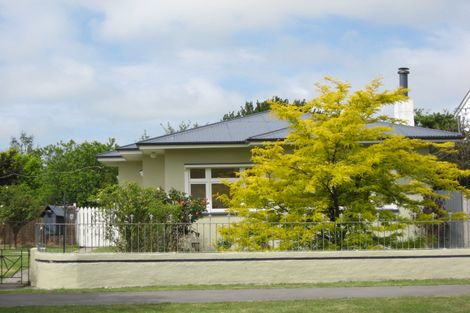 Photo of property in 4 Murray Street, Rangiora, 7400