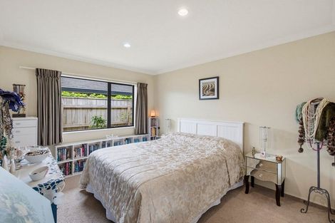 Photo of property in 143 Milne Drive, Paraparaumu, 5032