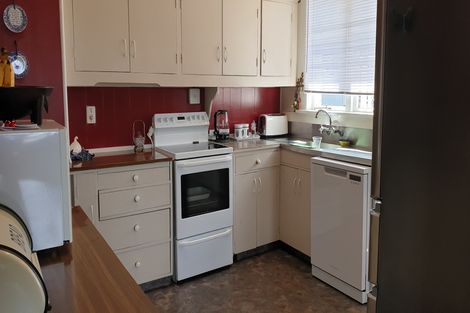 Photo of property in 9 Lyon Street, Kihikihi, Te Awamutu, 3800