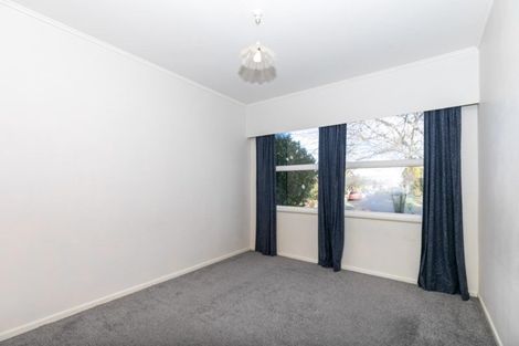 Photo of property in 16 Bowen Place, St Andrews, Hamilton, 3200