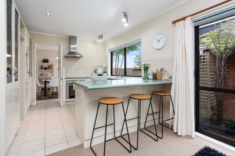 Photo of property in 90a Simmental Crescent, Somerville, Auckland, 2014