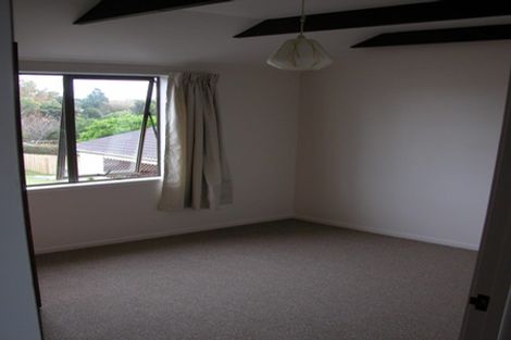 Photo of property in 1/87 Manuka Road, Bayview, Auckland, 0629