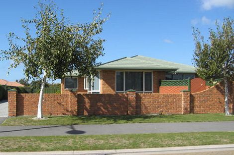 Photo of property in 17 Durrell Way, Rolleston, 7614