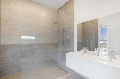 Photo of property in 2 Rangeview Rise, Foxton Beach, Foxton, 4815