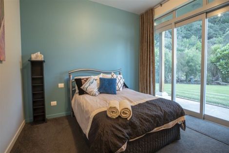 Photo of property in 231 Rockell Road, Whananaki, Hikurangi, 0181