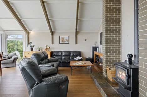 Photo of property in 575 Summit Road, Heathcote Valley, Christchurch, 8081