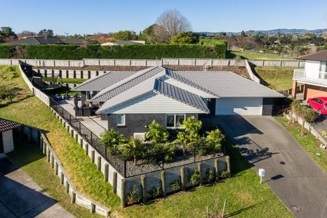 Photo of property in 3 Carex Close, Pyes Pa, Tauranga, 3112