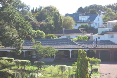 Photo of property in 2/706 Beach Road, Browns Bay, Auckland, 0630