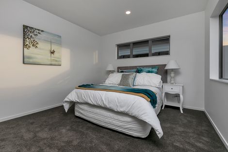 Photo of property in 36 Lumbarda Drive, Kumeu, 0810