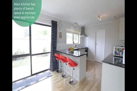 Photo of property in 80a Millbrook Road, Henderson, Auckland, 0612