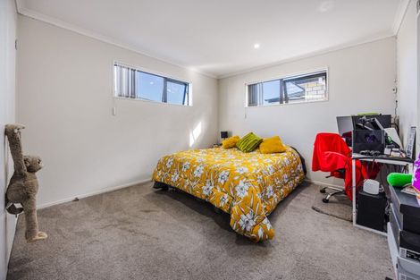 Photo of property in 42d Marr Road, Manurewa, Auckland, 2102