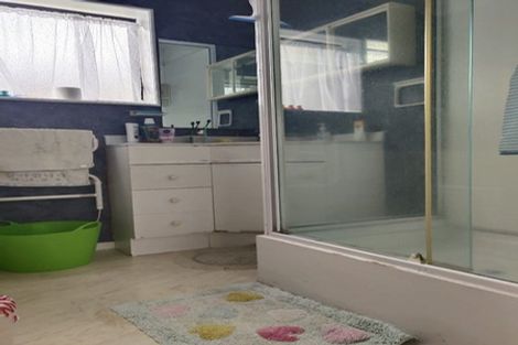 Photo of property in 2/11 Macleans Road, Bucklands Beach, Auckland, 2014