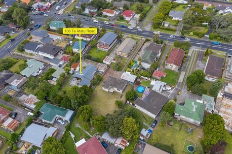 Photo of property in 106 Te Atatu Road, Te Atatu South, Auckland, 0610