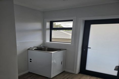 Photo of property in 68 Welcome Bay Road, Welcome Bay, Tauranga, 3112