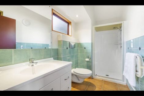 Photo of property in 65a Beresford Street, Bayswater, Auckland, 0622