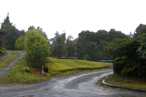 Photo of property in 26 Ivy Terrace, Moana, 7872