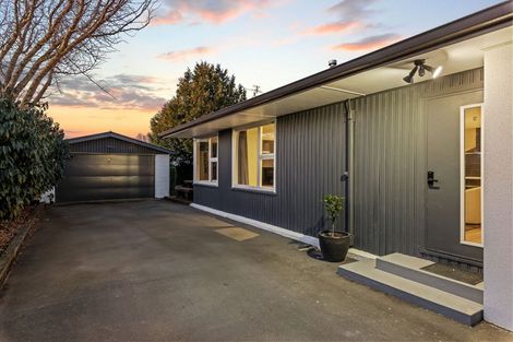 Photo of property in 29 Sturrocks Road, Redwood, Christchurch, 8051