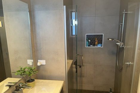 Photo of property in 1 Verdot Close, Kumeu, 0810