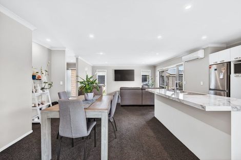 Photo of property in 13 Maison Way, Rangatira Park, Taupo, 3330