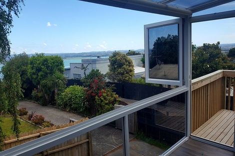 Photo of property in 2/130 Rangatira Road, Beach Haven, Auckland, 0626