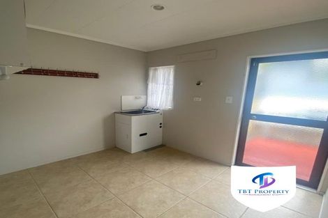 Photo of property in 21 Hakea Place, Totara Heights, Auckland, 2105