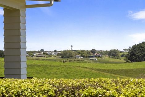 Photo of property in 242b Turuturu Road, Hawera, 4674