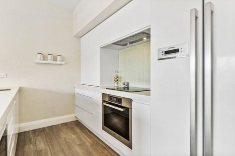 Photo of property in 163 Victoria Road, Saint Clair, Dunedin, 9012