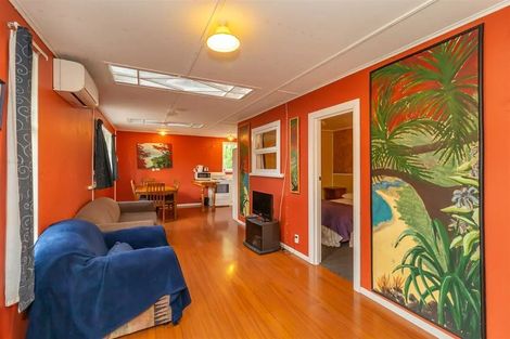 Photo of property in 619 Waitarere Beach Road, Waitarere Beach, Levin, 5510