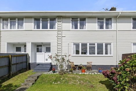 Photo of property in Silver Birch Court, 7/567u High Street, Boulcott, Lower Hutt, 5010
