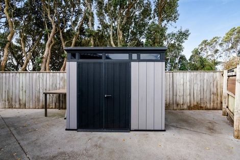 Photo of property in 25b Dolphin Parade, Bell Block, New Plymouth, 4312