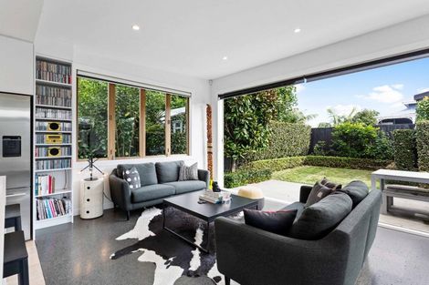 Photo of property in 3 Wynyard Road, Mount Eden, Auckland, 1024