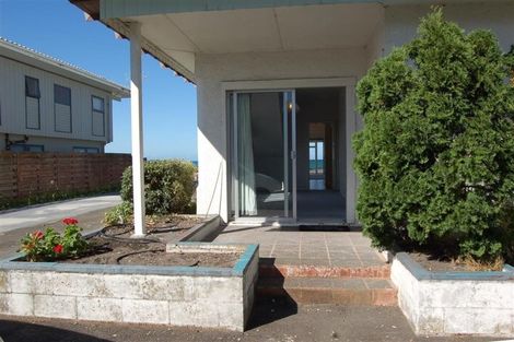 Photo of property in 49 The Esplanade, Westshore, Napier, 4110