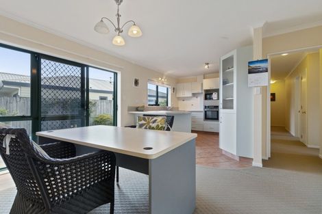 Photo of property in 17 Grosvenor Place, Katikati, 3129