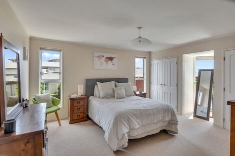 Photo of property in 9 Sackville Street, Fitzroy, New Plymouth, 4312