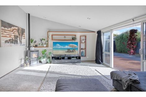 Photo of property in 41 Halswell Junction Road, Halswell, Christchurch, 8025