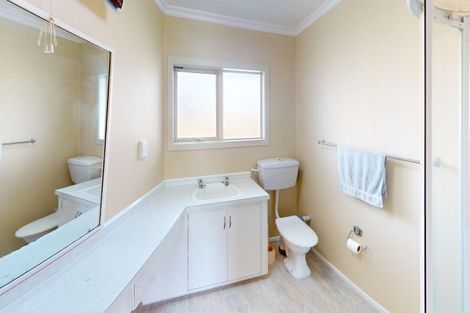 Photo of property in 121 Rua Avenue, Waitarere Beach, Levin, 5510