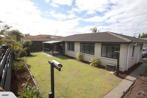 Photo of property in 9c Golf Road, Mount Maunganui, 3116