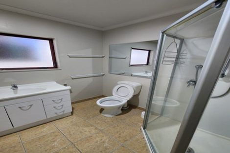 Photo of property in 53c Woodglen Road, Glen Eden, Auckland, 0602
