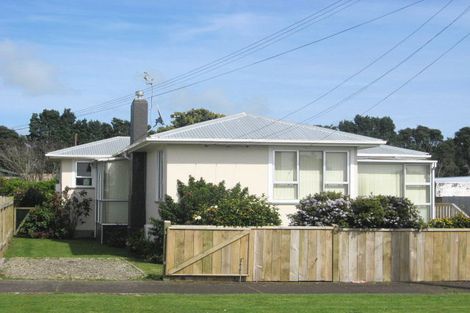 Photo of property in 19 King Street, Waitara, 4320