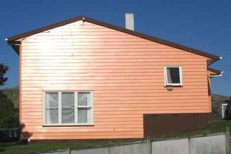 Photo of property in 106 Warspite Avenue, Cannons Creek, Porirua, 5024