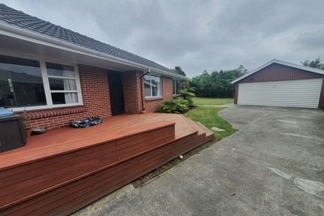 Photo of property in 26 Clipper Place, Redwood, Christchurch, 8051