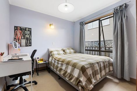 Photo of property in 1/5 Gulf Crest, Bucklands Beach, Auckland, 2012